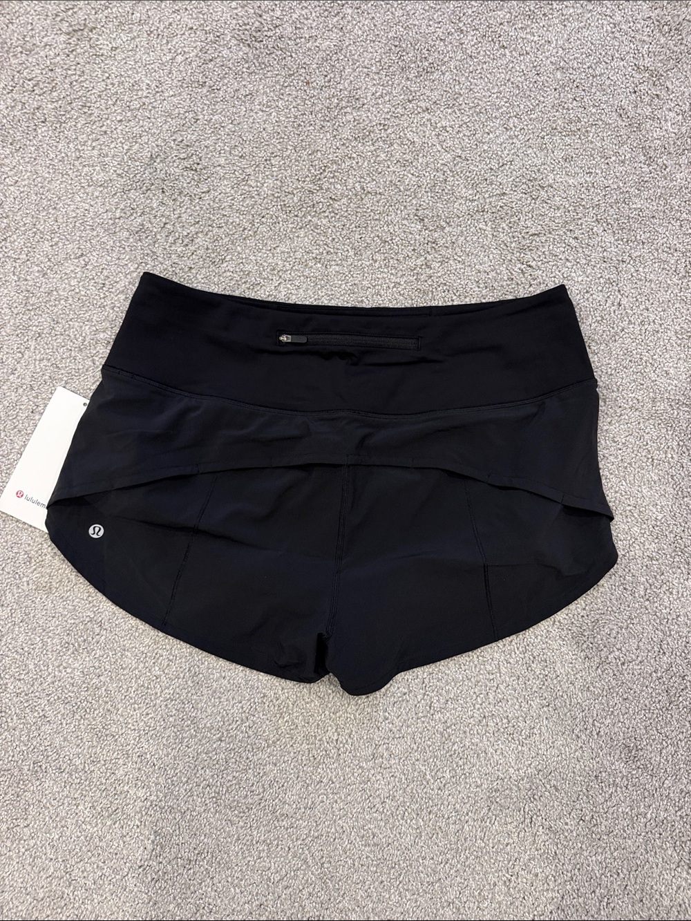 Lululemon NWT Speed Up Short High-Rise *2.5" Black Size 12 - Picture 3 of 4